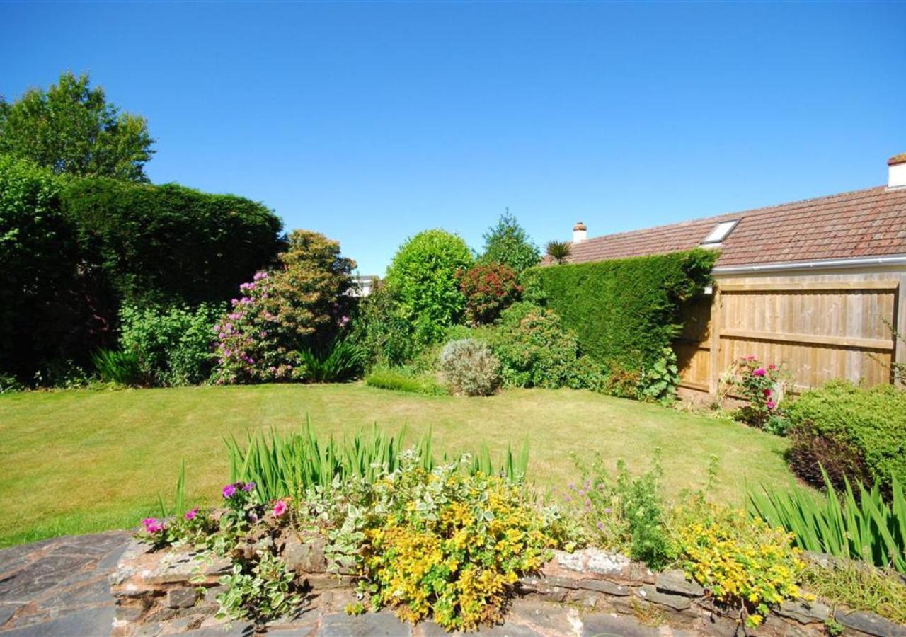 The Willows South Molton Exterior photo