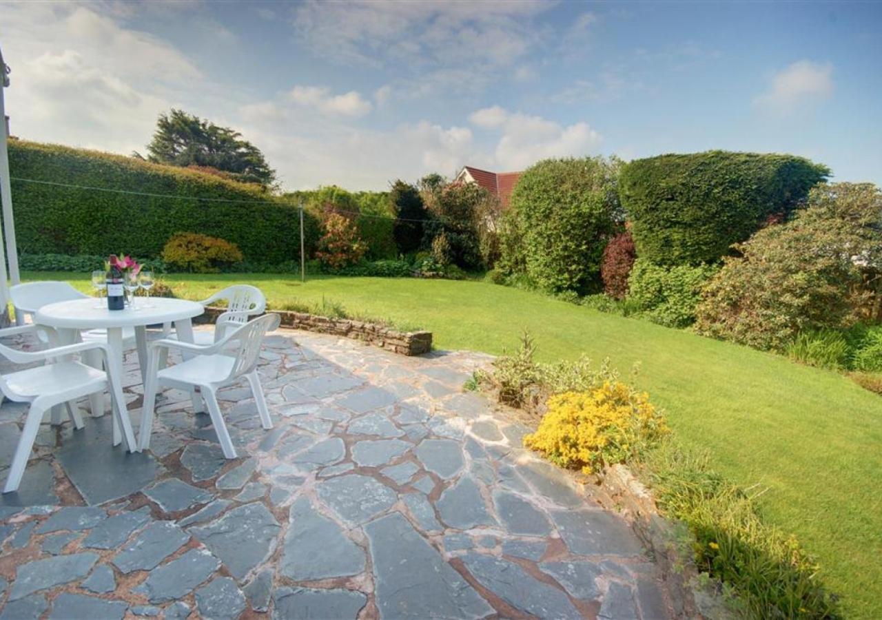 The Willows South Molton Exterior photo