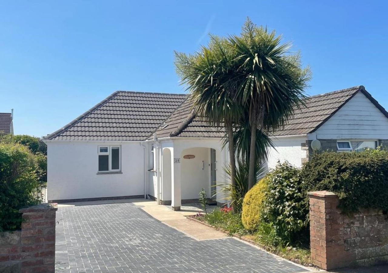 The Willows South Molton Exterior photo