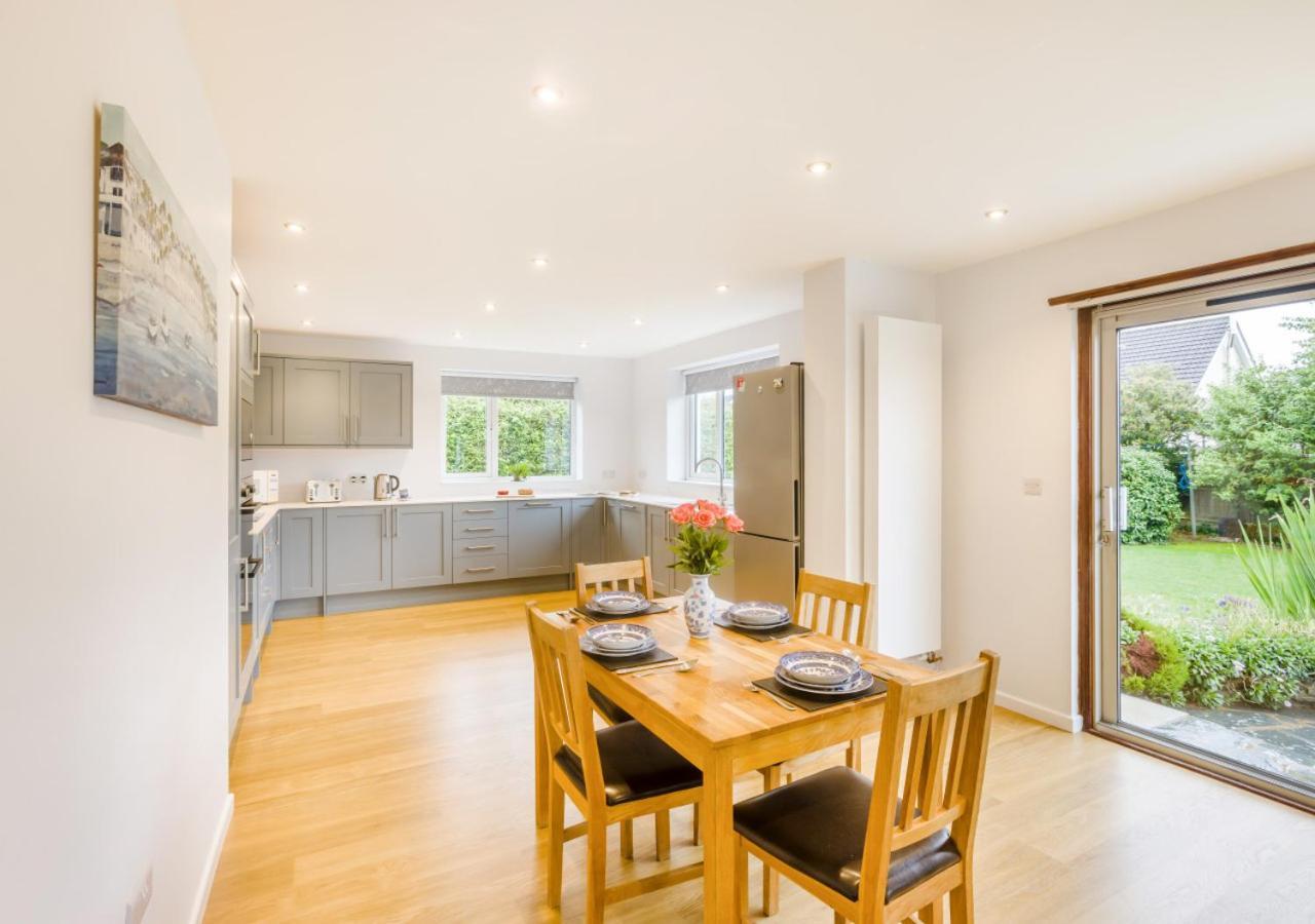 The Willows South Molton Exterior photo
